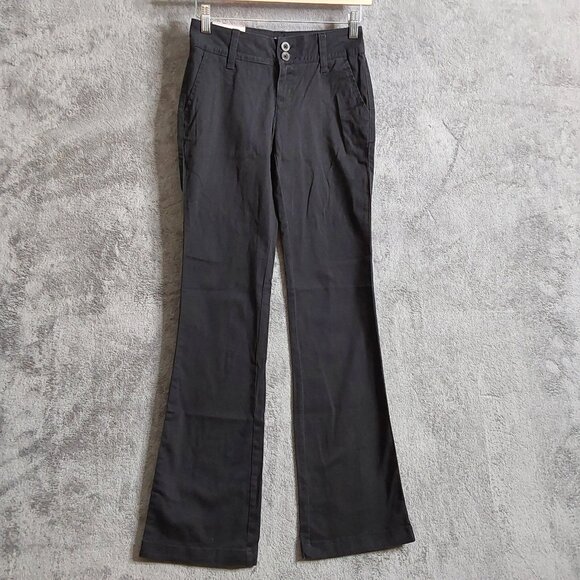Arizona Jeans Co. Juniors Black Bootcut Jeans Size 1 NWT - Picture 1 of 7